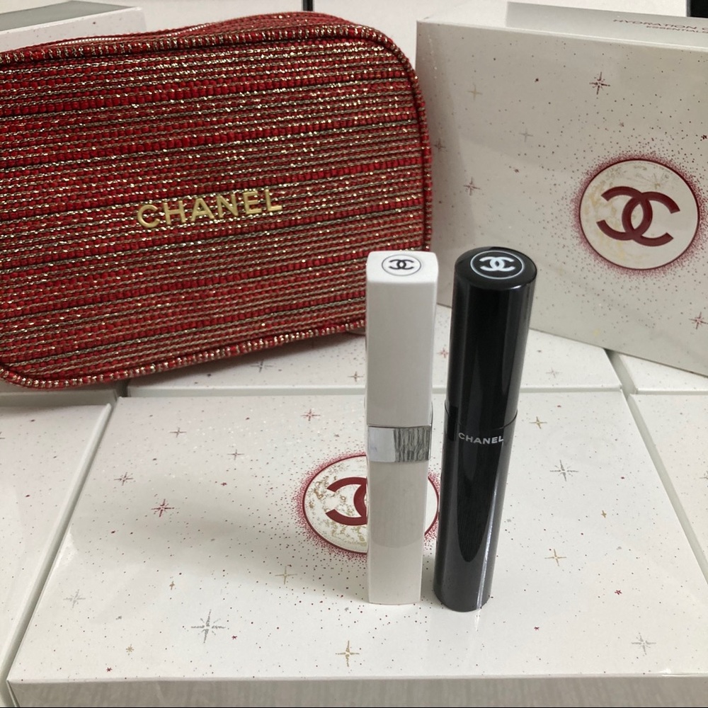 Chanel Mascara set Christmas gift - Picture 2 of 6